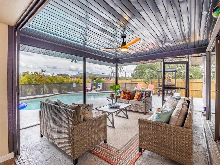Englewood, Manasota Keys - 2 Bedroom Luxury Villa, Pool, Game Room, 6 Min To Beaches Next To Canal Экстерьер фото