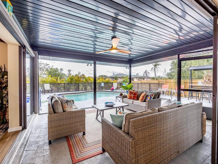 Englewood, Manasota Keys - 2 Bedroom Luxury Villa, Pool, Game Room, 6 Min To Beaches Next To Canal Экстерьер фото